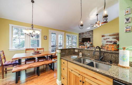 4 Mi to Lake Tuckasegee Home with Community Perks - Foto 12