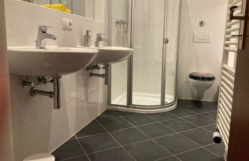 CityChalet Gruppen-Apartments - Foto 12