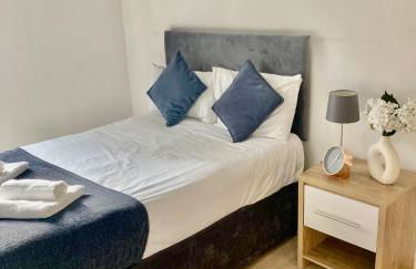 VIPAbodes at Woking Central - Photo 23