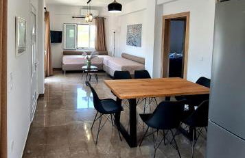 Ermioni Gialova - Foto 1