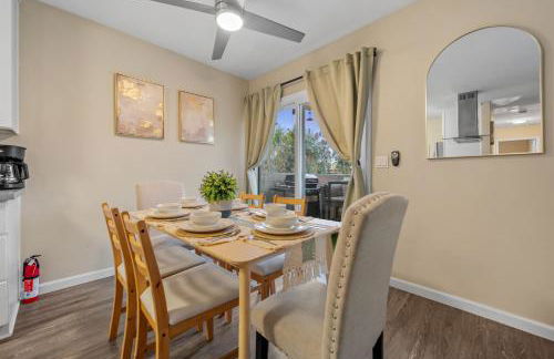 Entire Private Home with 2 Bedrooms 1 Bathroom, King Bed, Pool, Hot Tub, 2 Parking in Mira Mesa Available Now - Photo 18