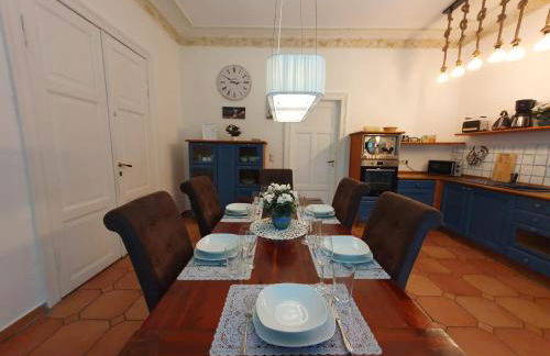 DEUTSCHE VILLA - DELUXE APARTMENT mit Sauna und großem Garten - Foto 3