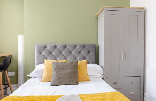 Bay City Studio Apartments - Foto 14