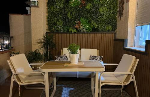 appartement neuf et bien placé - Foto 1