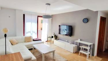 Apartamento, piscina y parking Granada Tico Medina - Foto 3