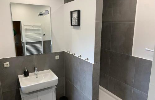 Fair, University, BVB - Foto 11