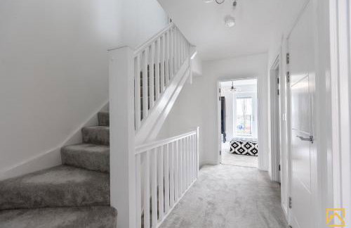 Outstanding 5 Bedroom Townhouse, Canal Views By Valore Property Services - Foto 64