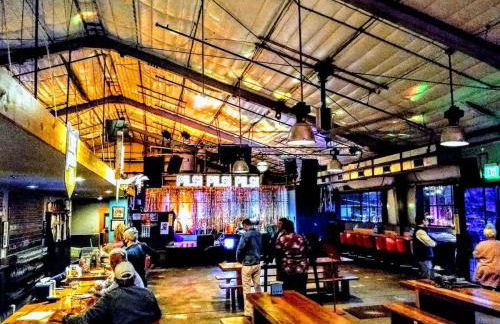 Walk to Zilker Barton Springs 5BR 3BA Villa Sleeps 14 - Foto 29