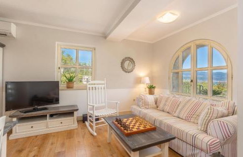 Stunning Home In Malinska With Wifi - Photo 4