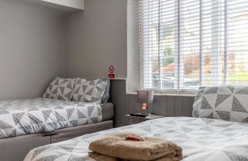 Airfield Manor - Photo 35