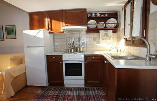 Traditional studio - Photo 8