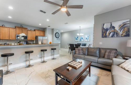 Four Bedroom Private Pool Townhome, near Disney - Foto 15