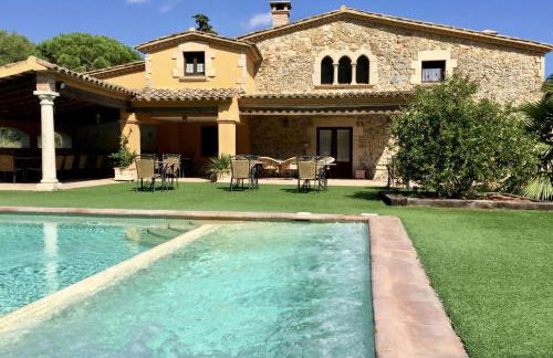 Casa Mas Molines con piscina, jacuzzi y barbacoas - Foto 4