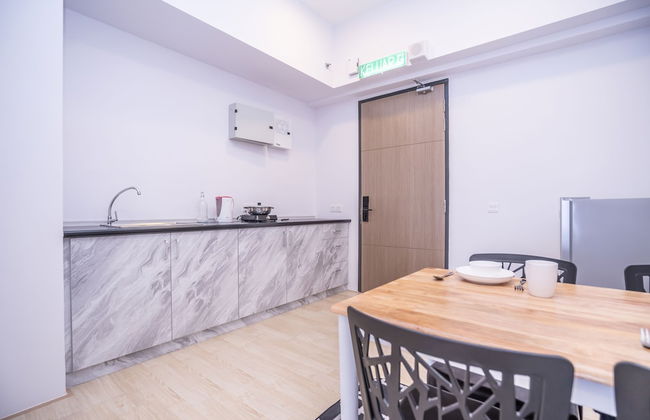 OYO Home 89854 Amazing Bukit Jalil - Foto 13