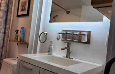 Cute Bungalow for rainy days and comfy stays - Foto 26