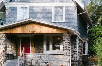 Newly Renovated! Beautiful home with game room. - Foto 45