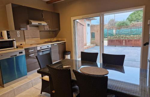 Villa Notre dame plain pied avec piscine privée 8 personnes - Foto 14