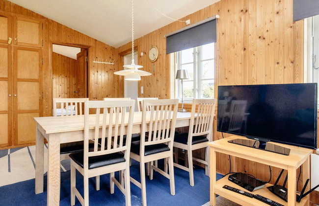 6 Person Holiday Home in Rodvig Stevns - Foto 4