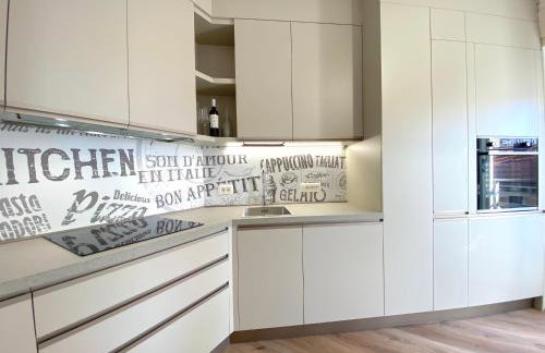 Über den Dächern von Triest - Parkplatz & E-Ladestation - Foto 32