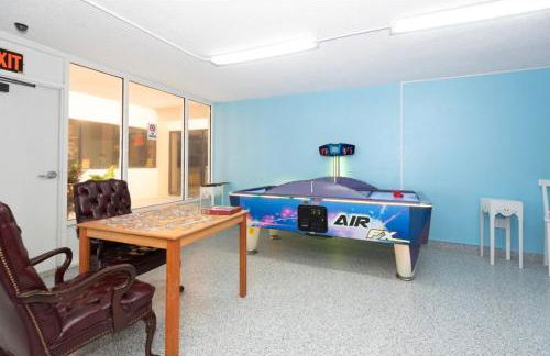 Ocean View Studio Condo w Balcony Pool and Free Parking - Foto 41