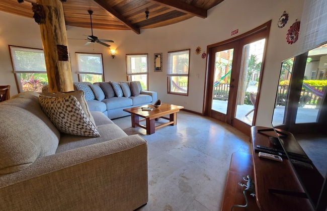 Indigo Belize 2A 3 Bedroom Condo by RedAwning - Foto 10