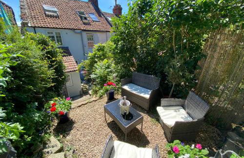 Aurora Tor - Photo 8