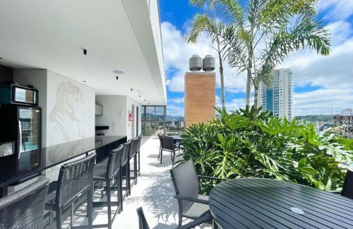 Ap completo a 900m da Vila Germânica com Piscina, Academia, Wi-Fi, Ar, Garagem e Tv no quarto - Foto 42