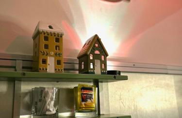 Beautiful Grade 2 Home in centre of Newcastle-St James Park FREE CITY PARKING - Foto 12