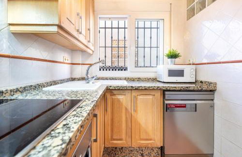 MCGOMEZ HOUSE - Photo 14