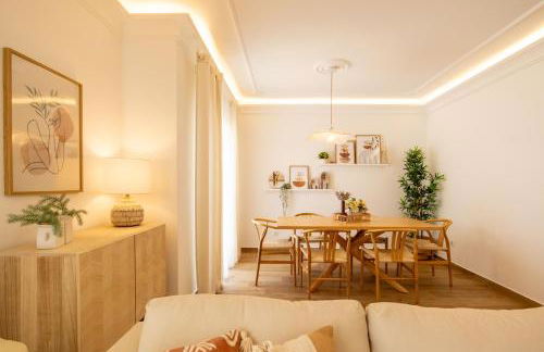 Luxuosa Villa com Piscina, Garagem e Vista Mar - Foto 25