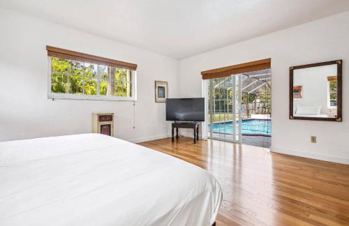 Tranquil Heirloom Hideaway Pool in South Miami - Foto 29