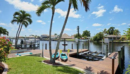 Cape Serenity- Premier Waterfront Villa with Kayaks and Bikes - Foto 4