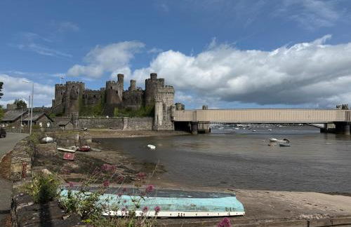 Benarth Lodge uniquely situated hideaway in Conwy - Foto 42