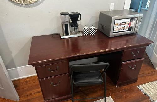 Farmhouse Oasis w Pool Heated Spa Treehouse and Game Room Located Centrally off I-4 - Foto 23