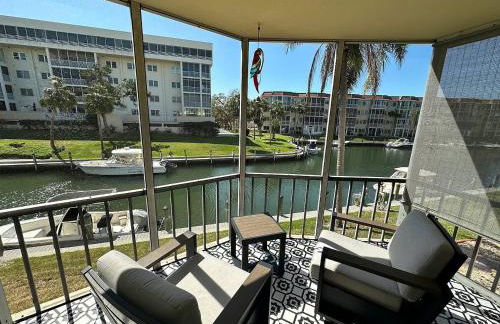 5 min walk to #1 beach in America Canal View - Foto 29