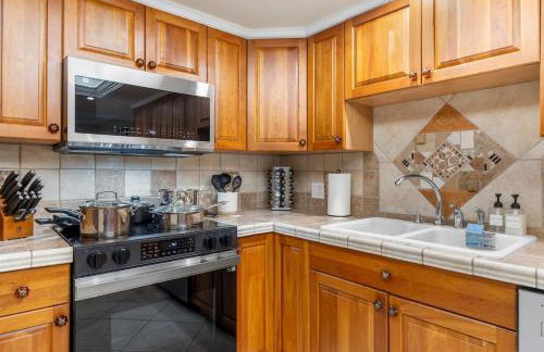 2 King Suites - Hot Tub - Large Patio - Sleeps 12 - Foto 46