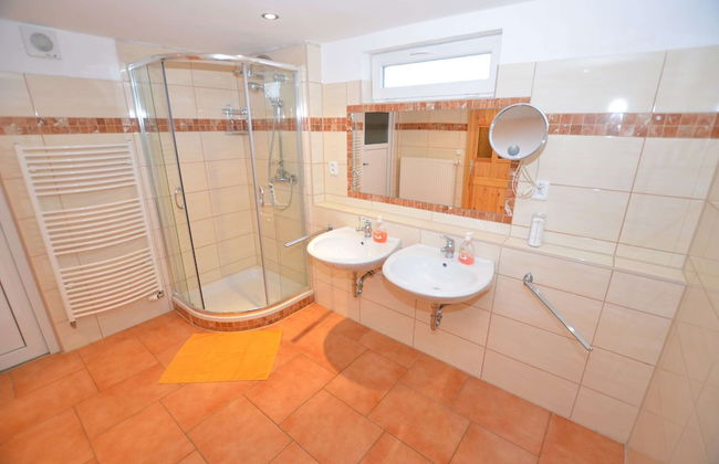 Chalet in Ore Mountains Near Ski Slopes - Foto 15