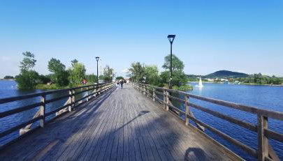 Komfortowy apartament z tarasem w pobliżu jeziora i Gór Sowich - Foto 2