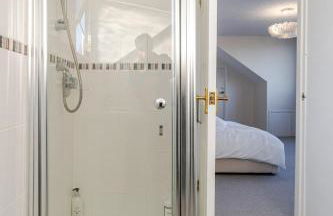 Happy Day 温馨小居-Walk to Warwick Uni & Cannon Park in Coventry that offers free parking - Foto 19