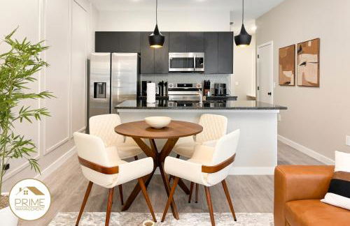 Elegant 3BR Townhouse wResort Pool10 Min Disney - Foto 19