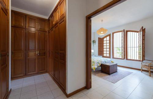 The Yellow House - Solarium - Climatized Pool - Foto 46