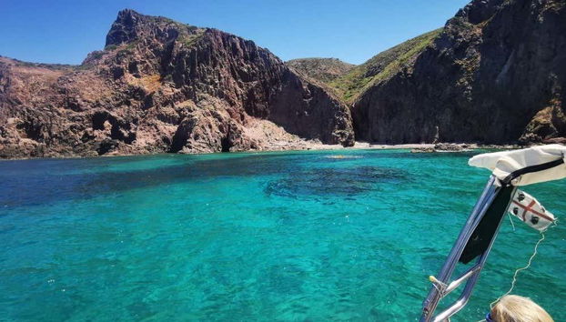 Sant'Antioco Boat Trip - Foto 2