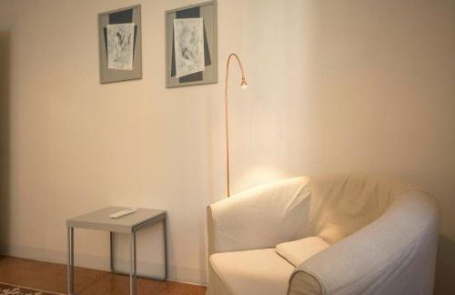 Regis Condo - Photo 6