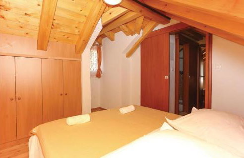 10 Bedroom Beautiful Home In Kucice - Foto 43