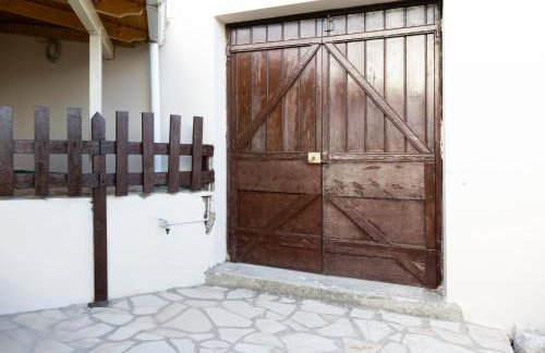 Nonna's Eftihia cottage on the hill - Foto 13