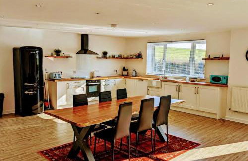 Country Lodge Retreat - Photo 5