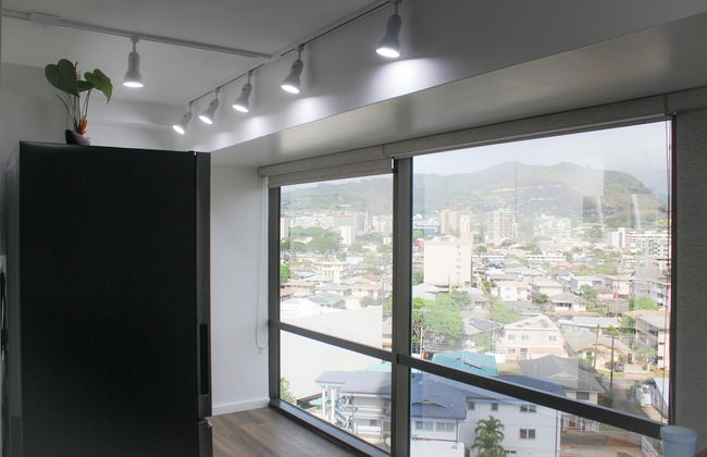 Renovated Modern & Minimalist Century City Studio Condo by RedAwning - Foto 13