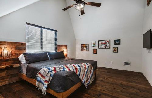 Cabin Masterpiece on Private Lake 3 bedroom - Foto 9