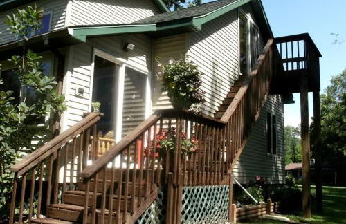 Delightful Riverfront Cabin Rental in Chippewa County near Eau Claire, Wisconsin - Foto 15