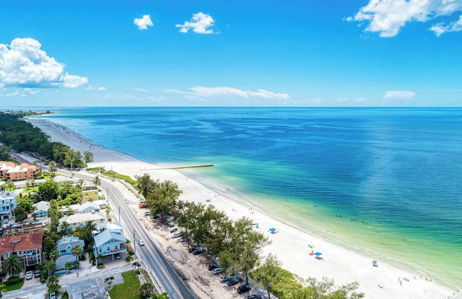 Cottage Haven-one Minute Walk To The Beach-private Yards-keyless Locks - Foto 35